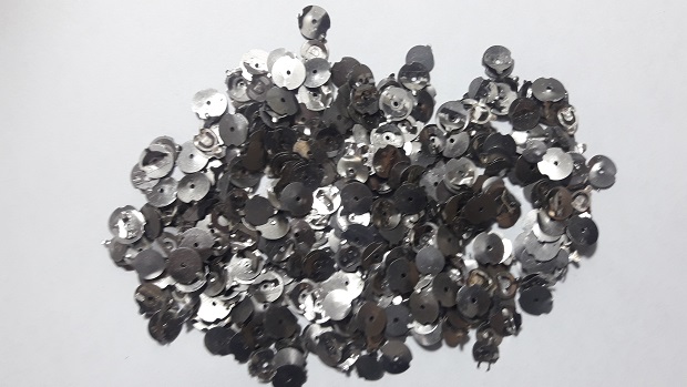 Металлы платиновой группы. Платиновый металл 6. Фото никеля и платиноидов. Платиноиды изделия. М5 металл